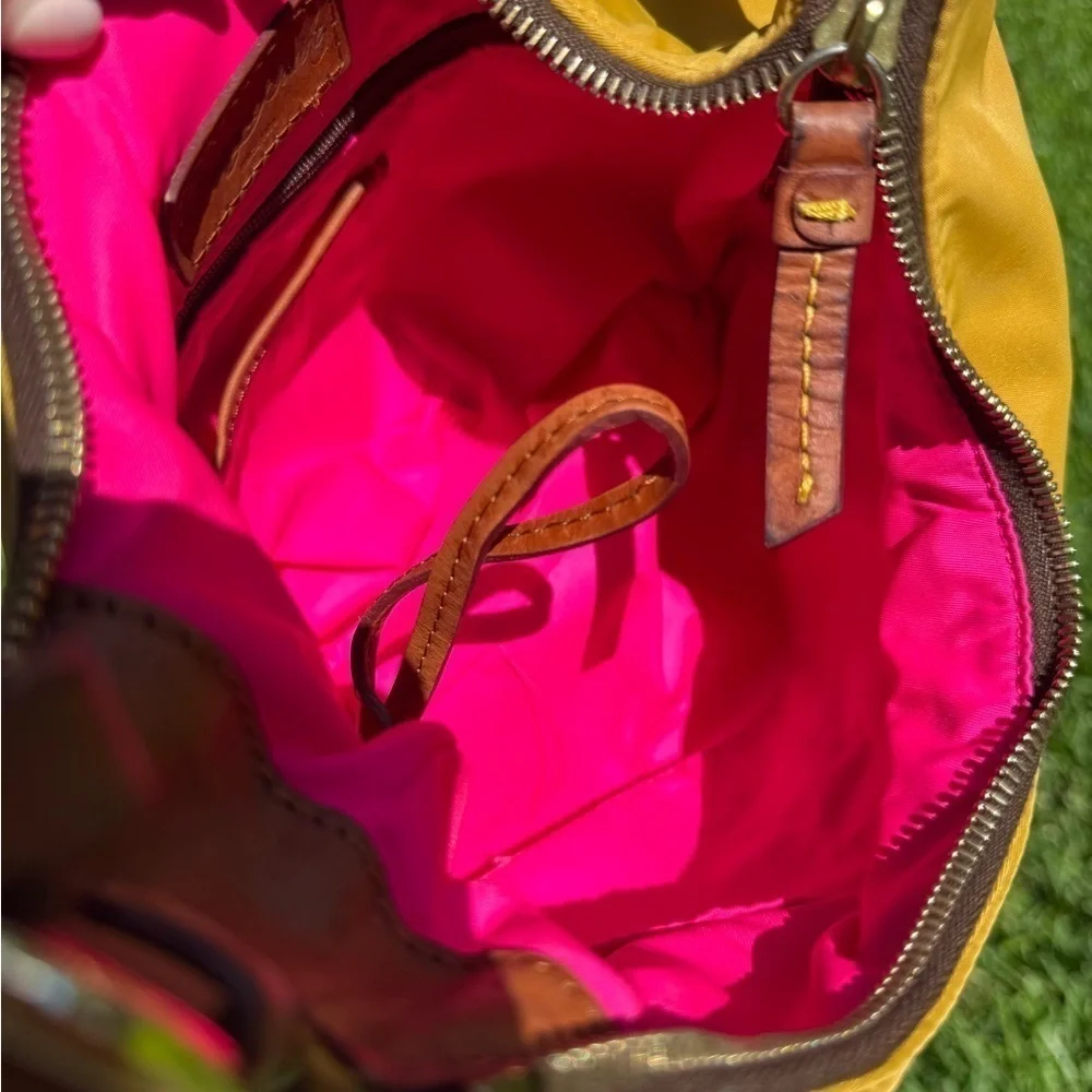 ▶️ Dooney & Bourke ◀️ Mustard Gold / Yellow Camden nylon hobo bag